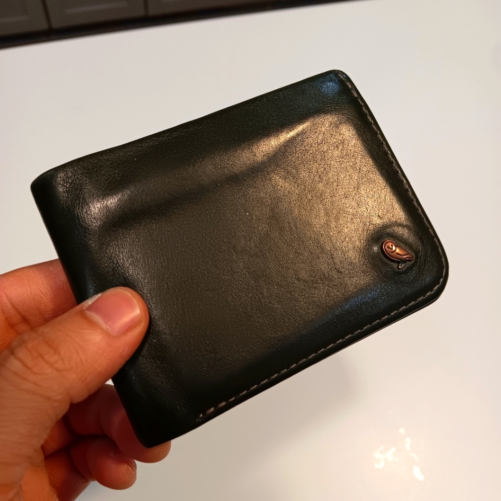 Bellroy Hide and Seek Bifold Wallet British Racing Green with Tan accents